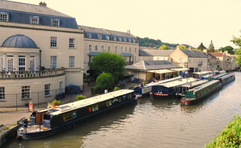 Bath Narrowboats at Sydney Wharf 